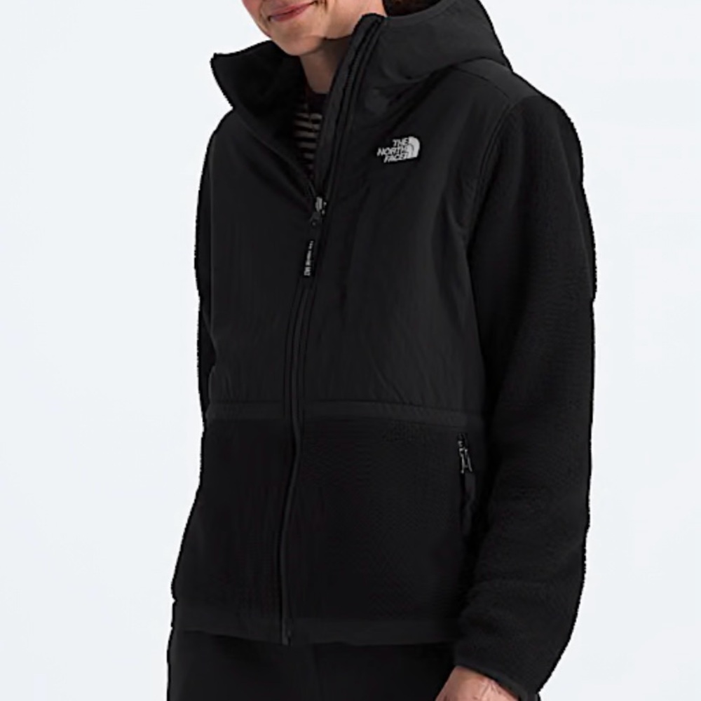 North Face Women’s Retro Denali Hoodie
